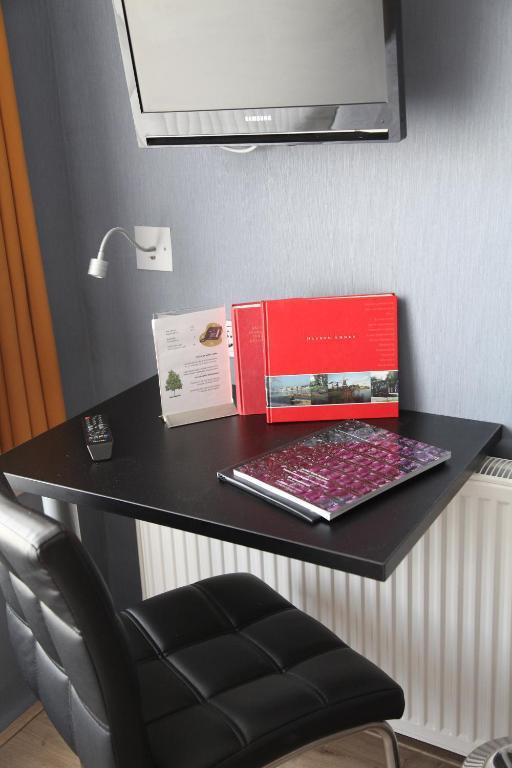 אמן Stads Hotel Boerland חדר תמונה