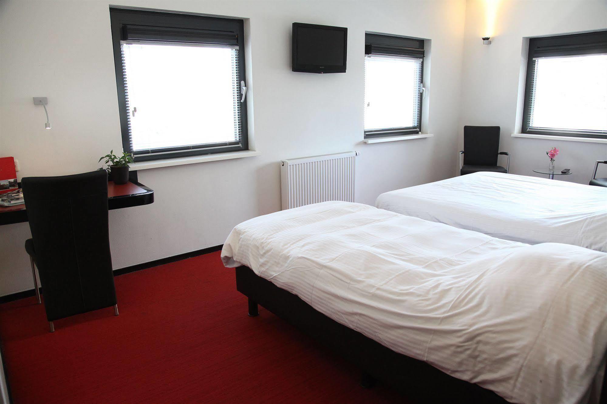 אמן Stads Hotel Boerland מראה חיצוני תמונה