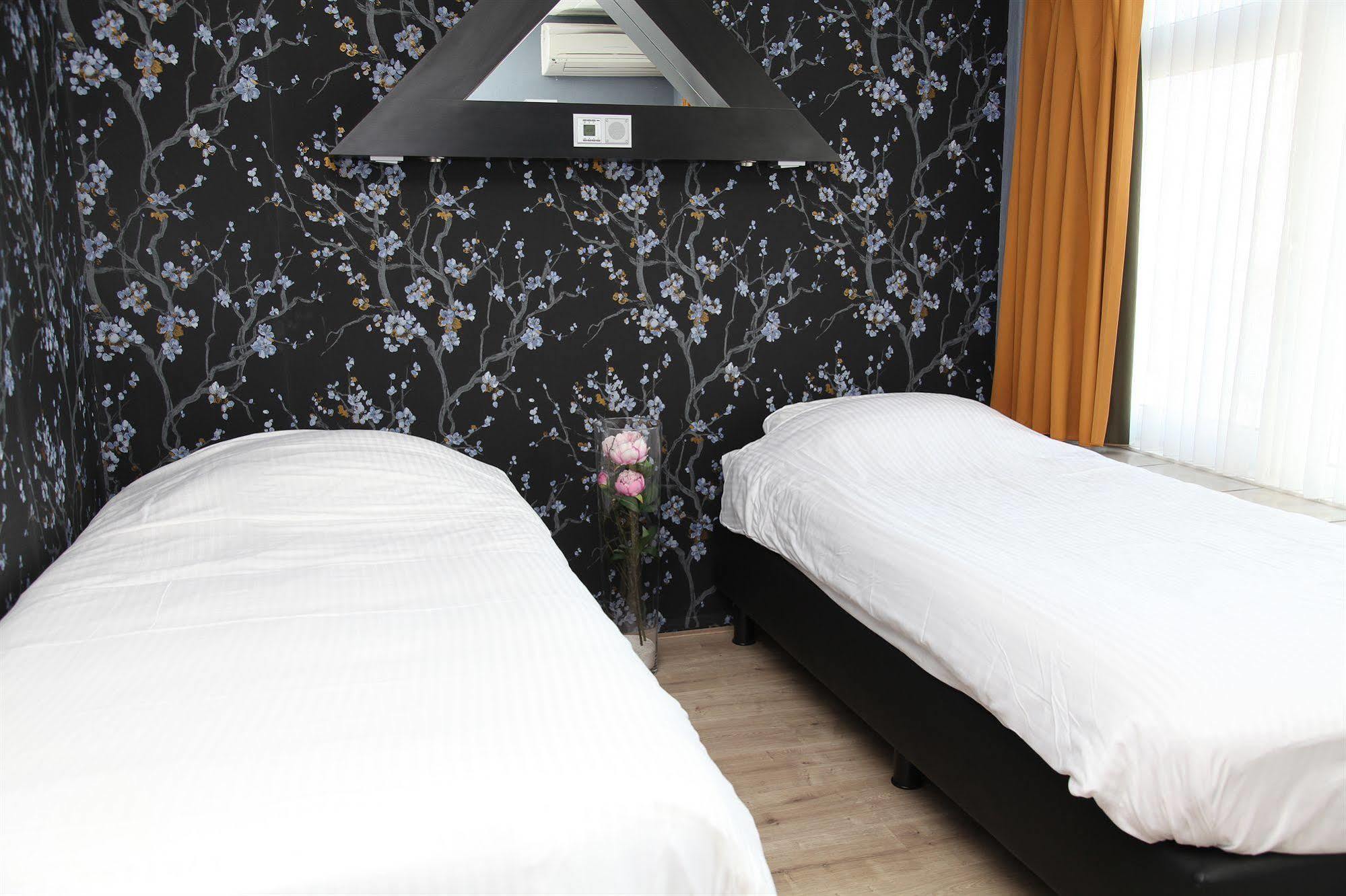אמן Stads Hotel Boerland מראה חיצוני תמונה